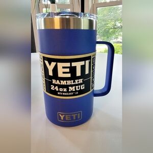 YETI Rambler 24 oz Mug In Ultramarine Violet